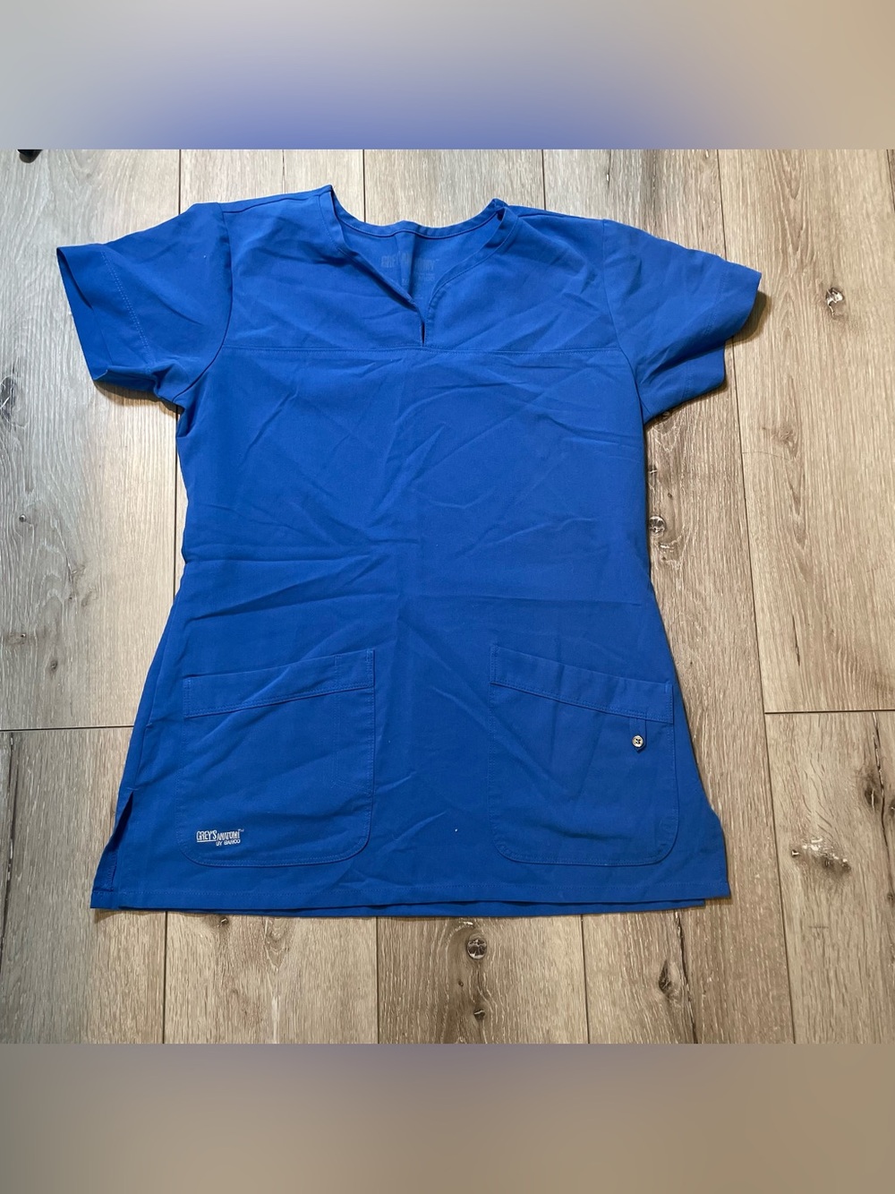 Grey's Anatomy Barco Notch V-Neck Scrub Top Royal Blue S | Quiet Luxury Med Core